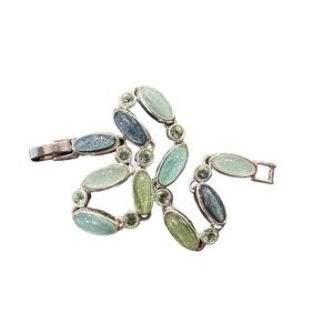 Liz Claiborne Seafoam Bracelet
